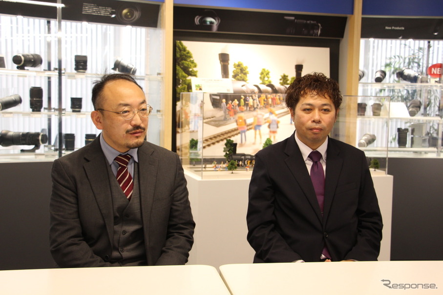 タムロン コンポーネント機器事業本部 営業二部 部長の吉原均氏（左）と同設計技術二部 部長の櫻庭宏光氏（右）