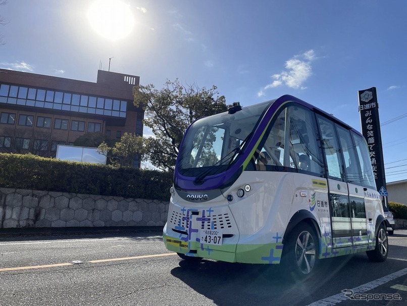 自動運転バス「NAVYA ARMA」