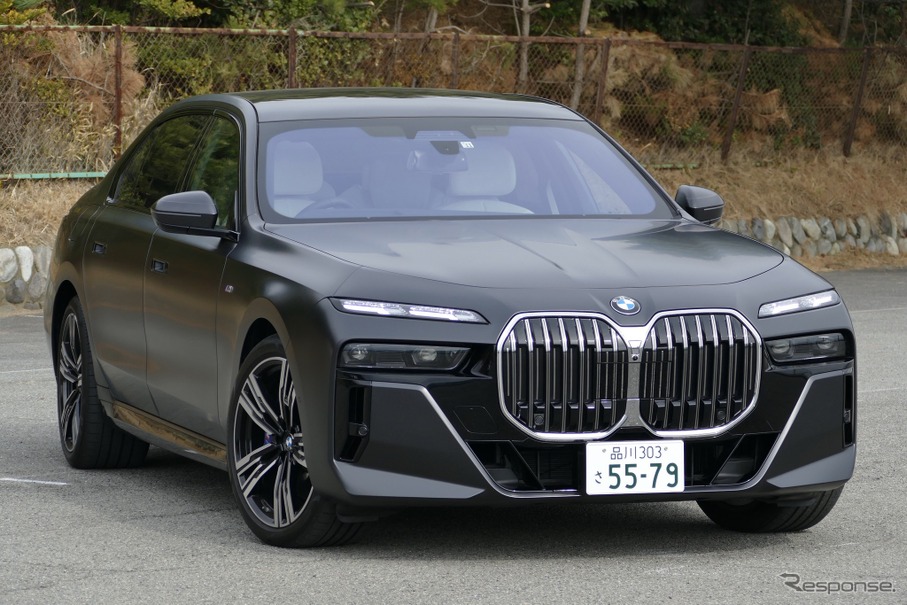 BMW 7シリーズ 新型（740i M Sport）