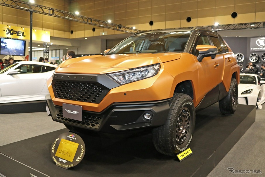 クセ強すぎなRAV4、突き抜けて格好良すぎる！…大阪オートメッセ2023