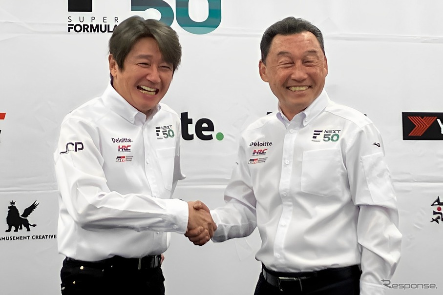 近藤真彦氏（左）と中嶋悟氏（右）