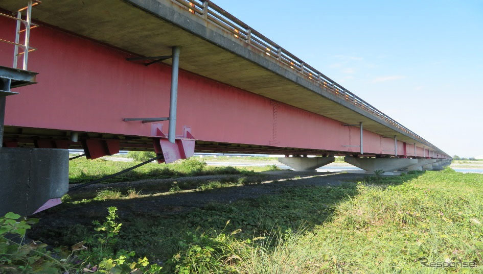 東名高速道路 焼津IC～吉田IC間の大井川橋