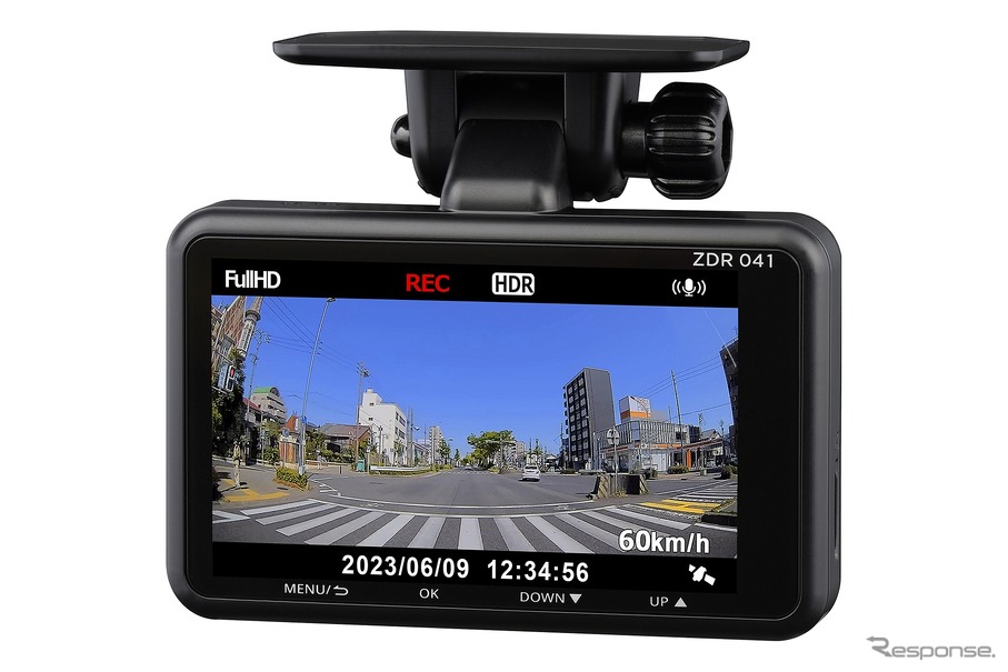 大画面3.2インチ液晶搭載、コムテックが低価格フルHDドラレコ