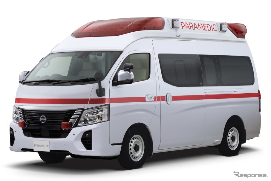 日産パラメディック