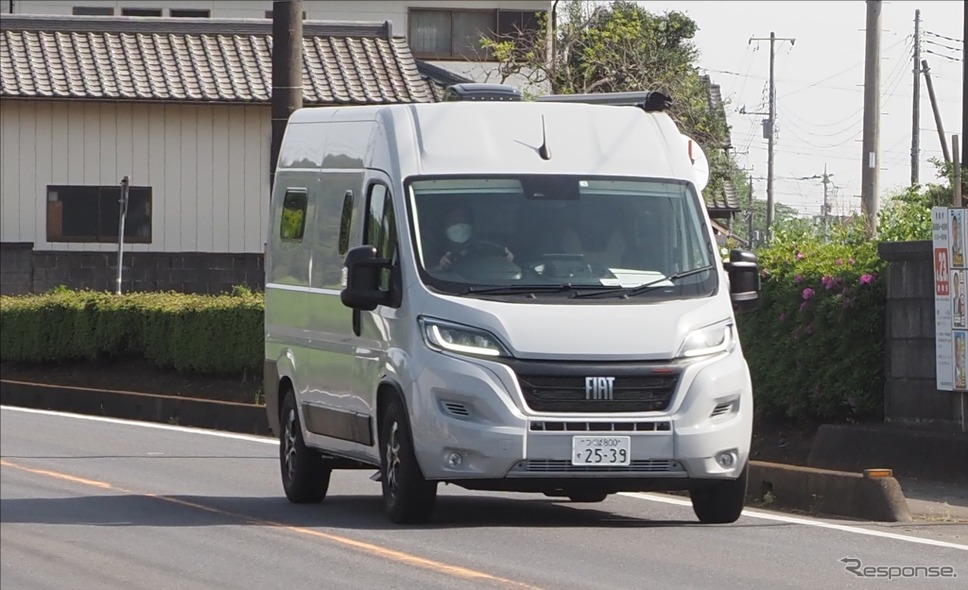 デュカトベースのキャンピングカー「LandwagonTT」