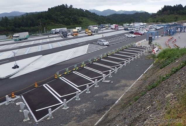 大型車駐車マスを整備した新名神・土山SA（下り）
