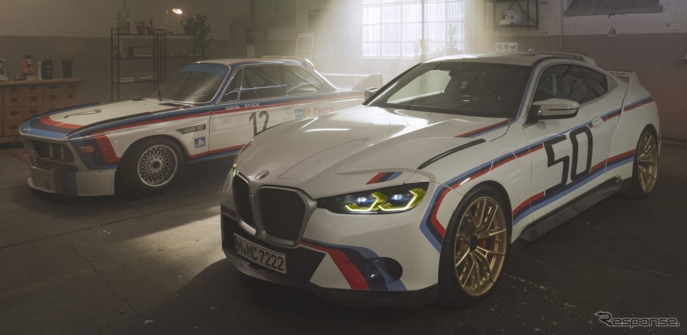 BMW 3.0 CSL（右）とオリジナルの3.0 CSL