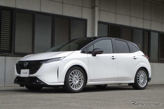 SUSTEC NF210 NISSANオーラ用実装例