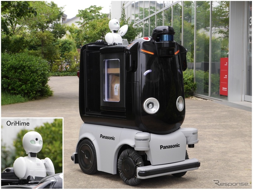 屋外を自動走行する移動ロボットと遠隔コミュニケーションロボットを融合