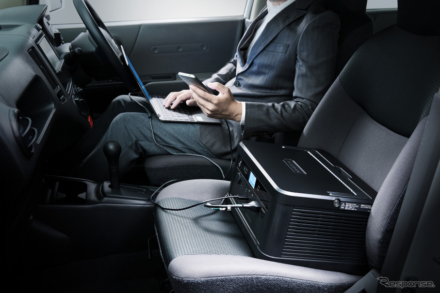 日産自動車、JVCケンウッド、フォーアールエナジーが3社で共同開発した電気自動車の再生バッテリーを利用したポータブル電源を発売