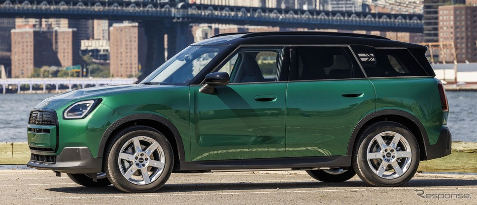 MINI カントリーマン・エレクトリック（北米仕様車）