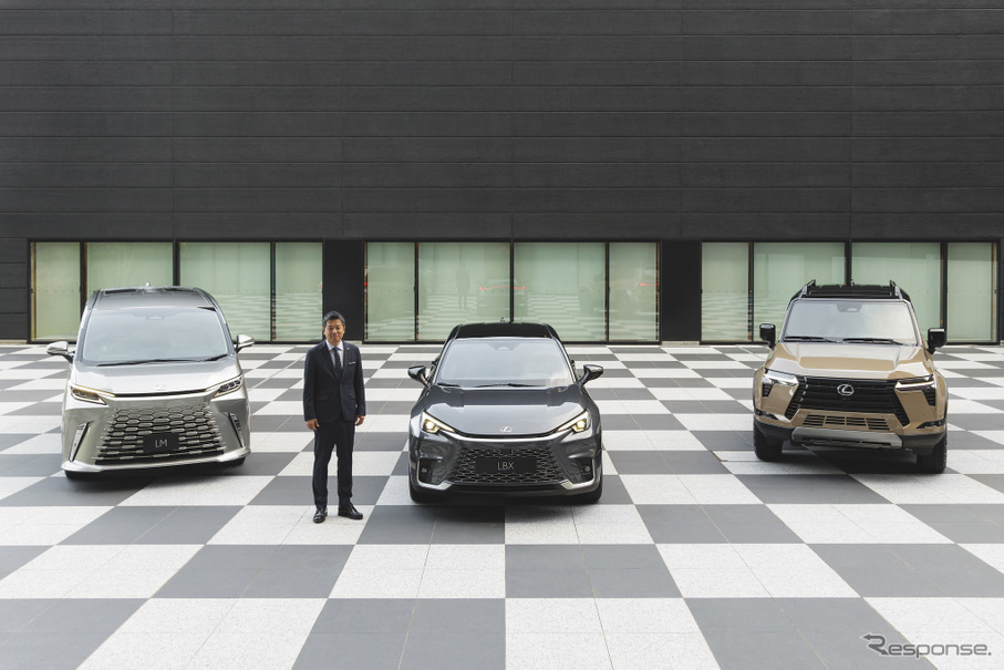 LEXUS SHOWCASE