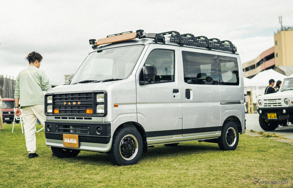 ダイハツ・ハイゼット用新作ボディキット「DAMD HIJET FUZZ」（DAMD PARTY 2023での先行公開の様子）