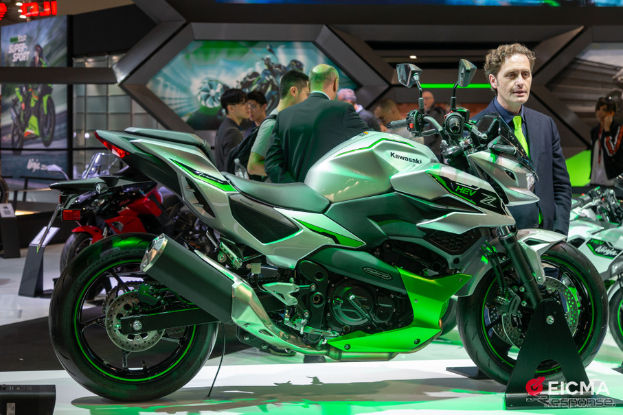 カワサキ Z7 ハイブリッド（EICMA 2023）
