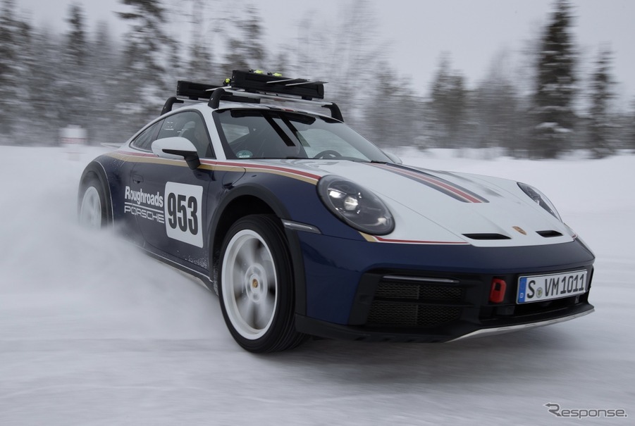 ポルシェ『911ダカール』とスキー界の伝説、氷上で熾烈な対決