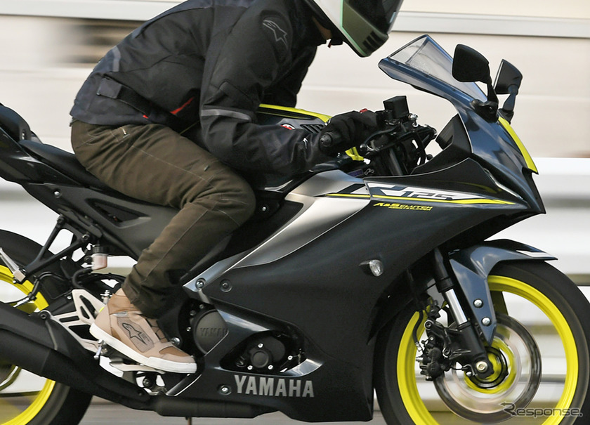 ヤマハ YZF-R125