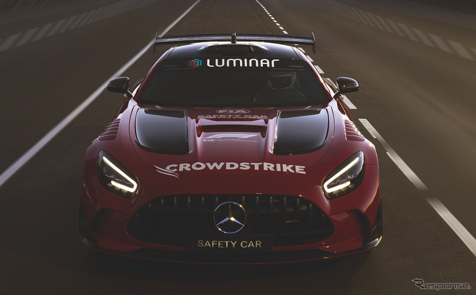 メルセデスAMG GT ブラックシリーズ のF1セーフティカー。ルーフにルミナーのLiDARを搭載
