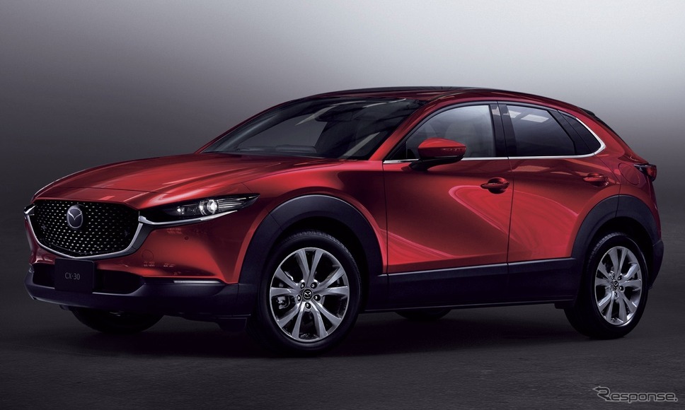 マツダCX-30