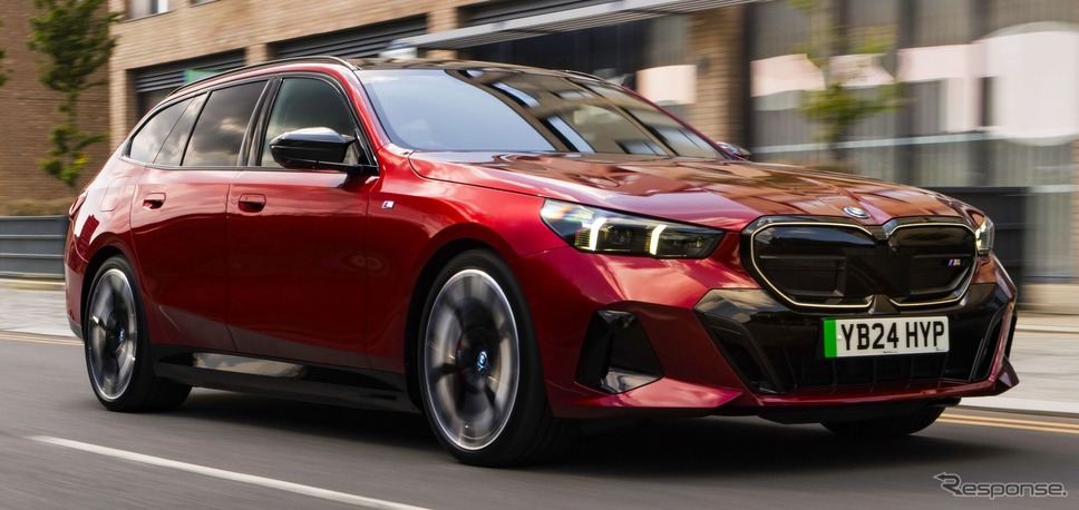 BMW i5 ツーリング の「M60 xDrive」