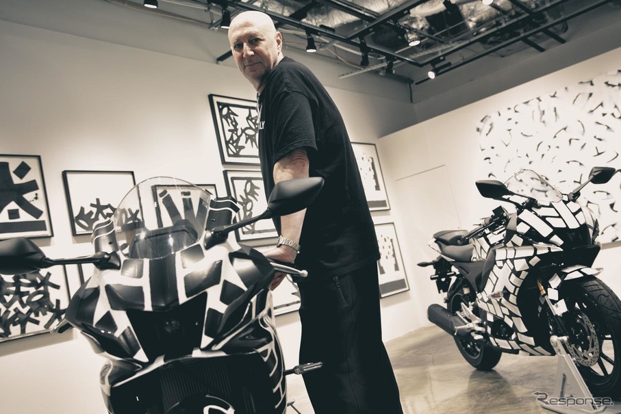 ERIC HAZE 30th ANNIVERSARY EXHIBITION 『RE·HAZE』