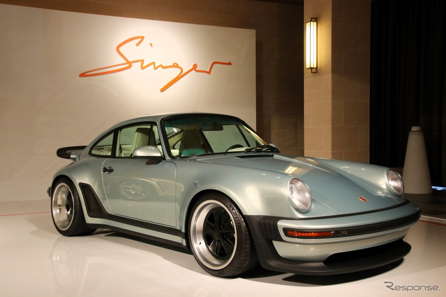 レスト・モッドされたポルシェ911 リイマジンド・バイ・シンガー「ターボスタディ」