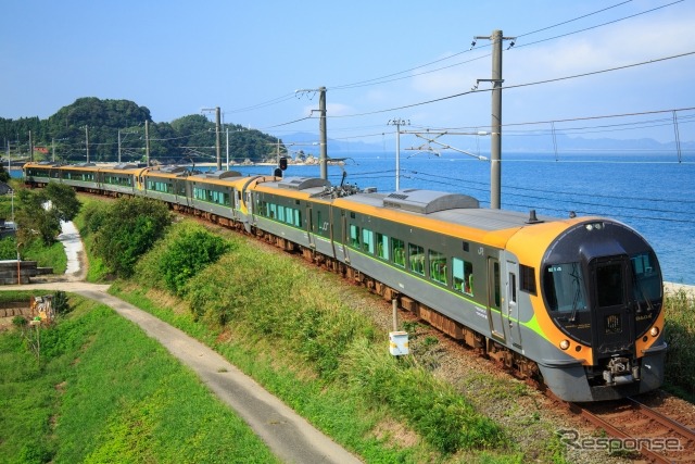 予讃線特急しおかぜ（8600系）