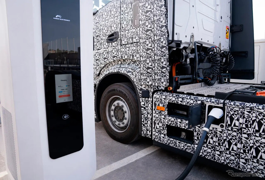 ダイムラートラックやボルボグループの合弁、ミレンスが開発したメガワット充電システム