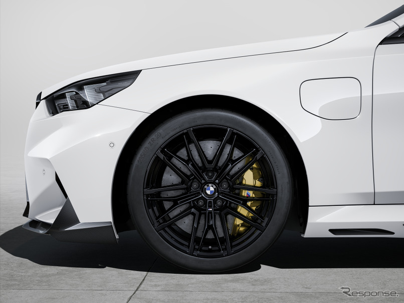 BMW M5 新型の「Mパフォーマンスパーツ」