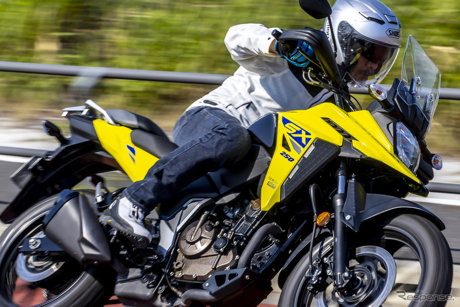 スズキ Vストローム250SX
