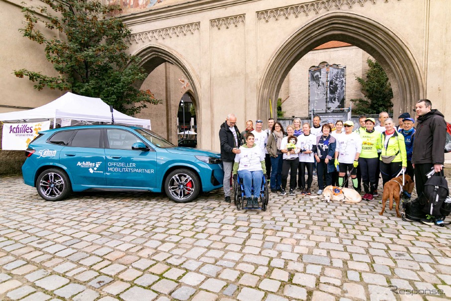 BMWの最新電動車両がベルリンマラソンを支援