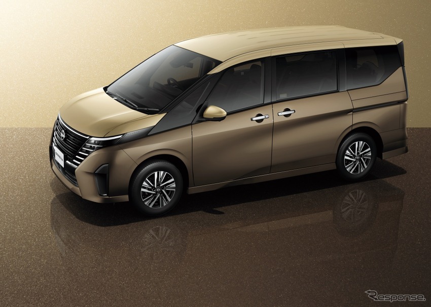 日産セレナ e-4ORCE