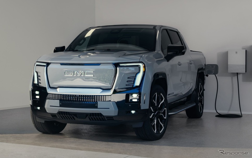 GMC『シエラEVデナリ』の米2025年型