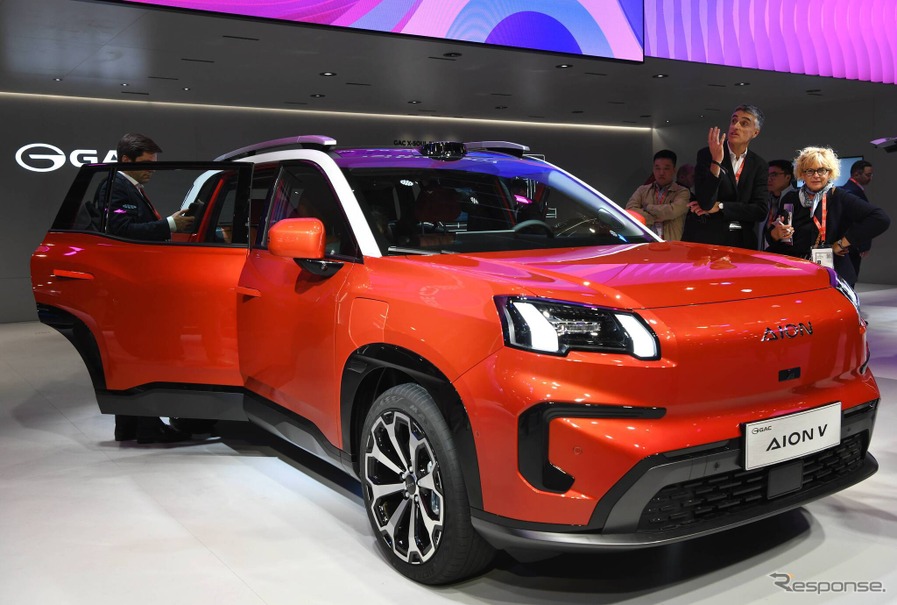 広汽集団の新型電動SUV『AION V』（パリモーターショー2024）