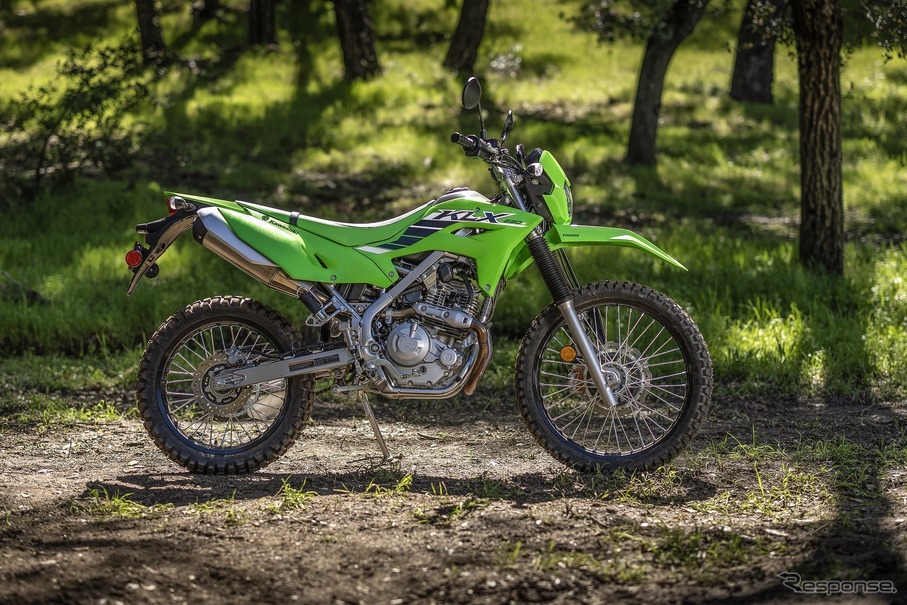 カワサキ、新型デュアルパーパスモデル『KLX230』とローシート『KLX230 S』発表