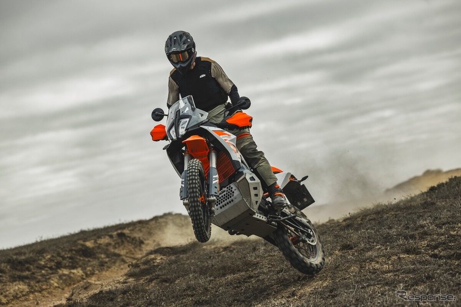 KTM 890 アドベンチャー Rの2025年モデル