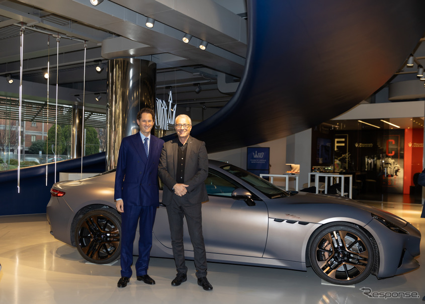 ステランティスのジョン・エルカン会長がイタリア・モデナのマセラティ本社を訪問