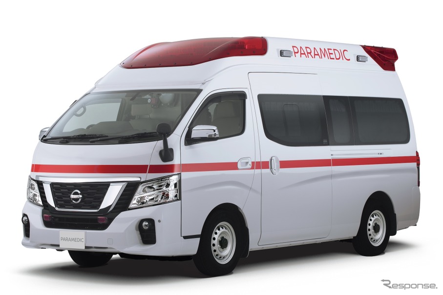 日産パラメディック