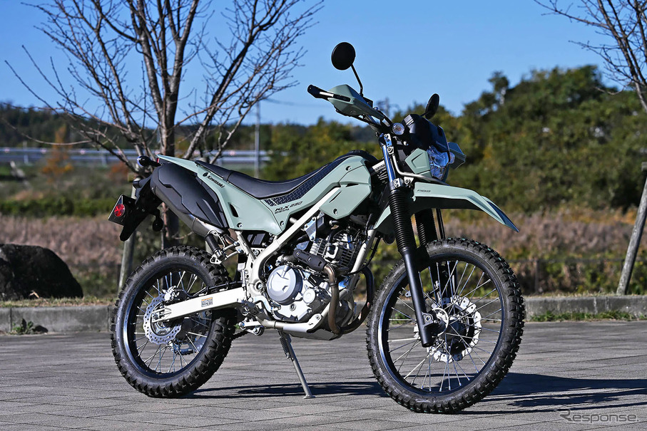 カワサキ KLX230 SHERPA（KLX230シェルパ）