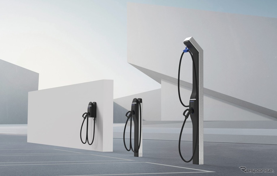 ニチコンの「サイクリックマルチ充電器」