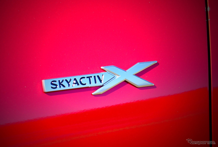 マツダ3 SKYACTIV-X