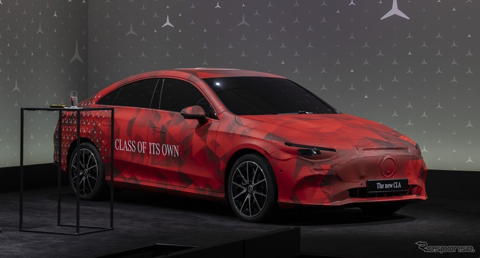 メルセデスベンツ『CLA』次期型のプロトタイプ
