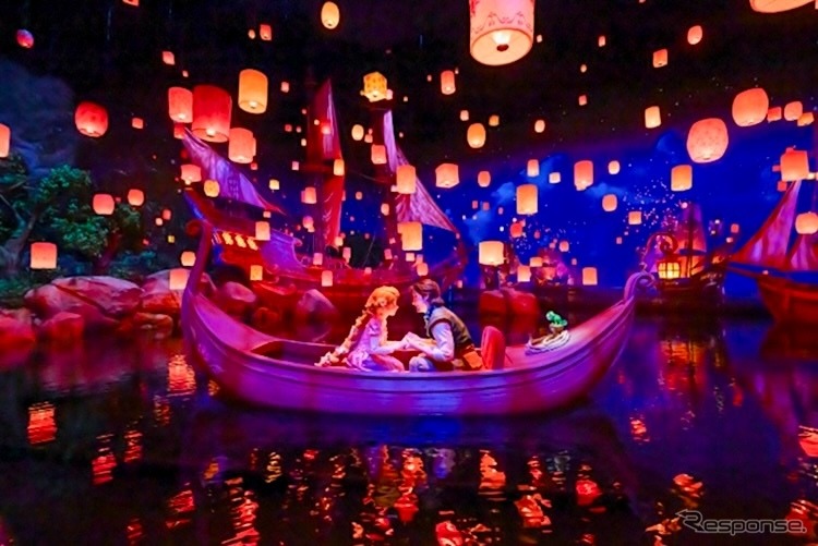 ラプンツェルのランタンフェスティバル　(c) Disney