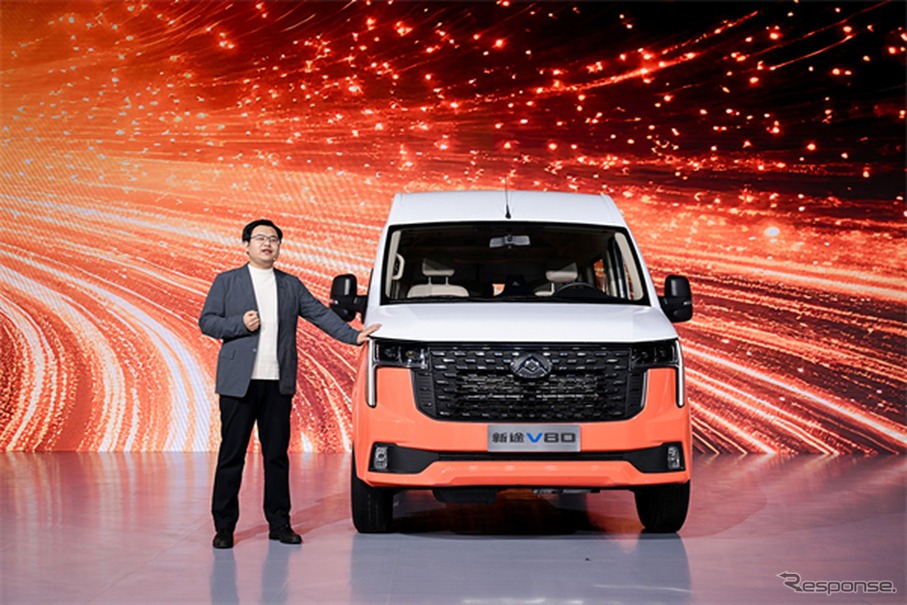 上汽大通の新型ミニバン『V80 9AT』