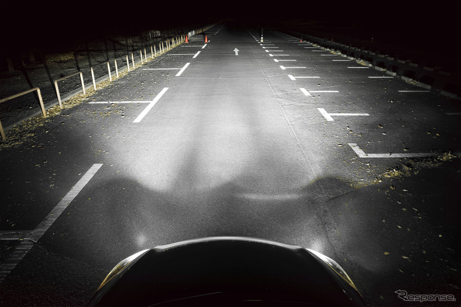 色温度6000K路面照射イメージ