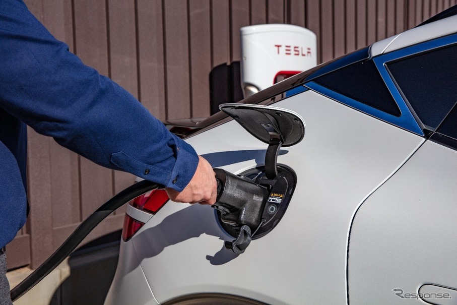 ジェネシスの米国向けのEVがテスラの北米充電規格(NACS)に対応