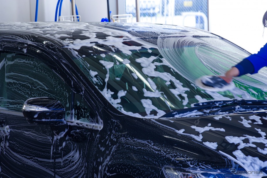 普通の洗車じゃ落ちない！ ボディを曇らせるしつこい水アカ、徹底除去マニュアル～Weeklyメンテナンス～