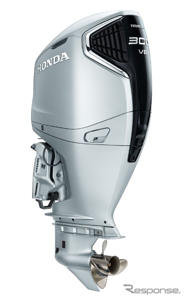 ホンダのV8大型船外機「BF300」