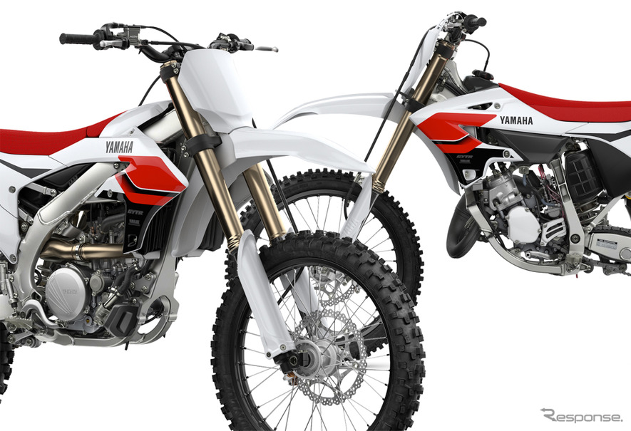ヤマハ YZ250F（左）とYZ125の「70th アニバーサリーエディション」