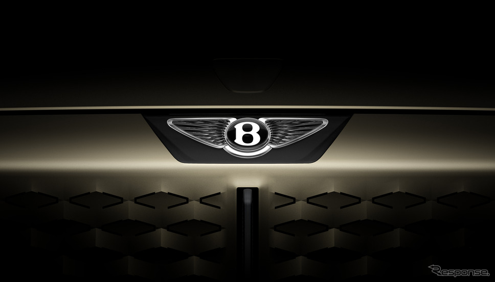 ベントレーの新「ウィングドB」エンブレム