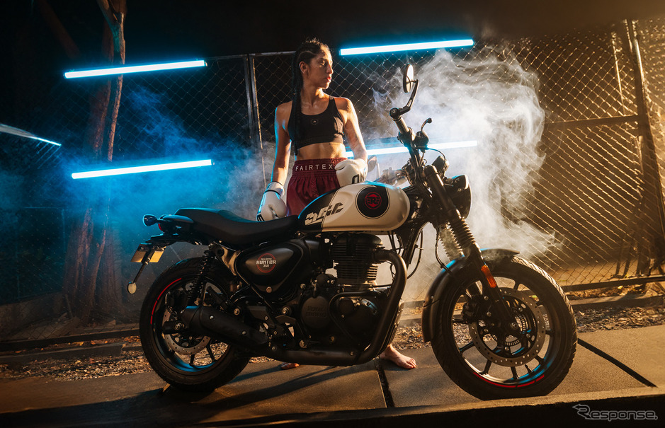 ロイヤルエンフィールド ハンター350 Tokyo Black（トウキョウ・ブラック）